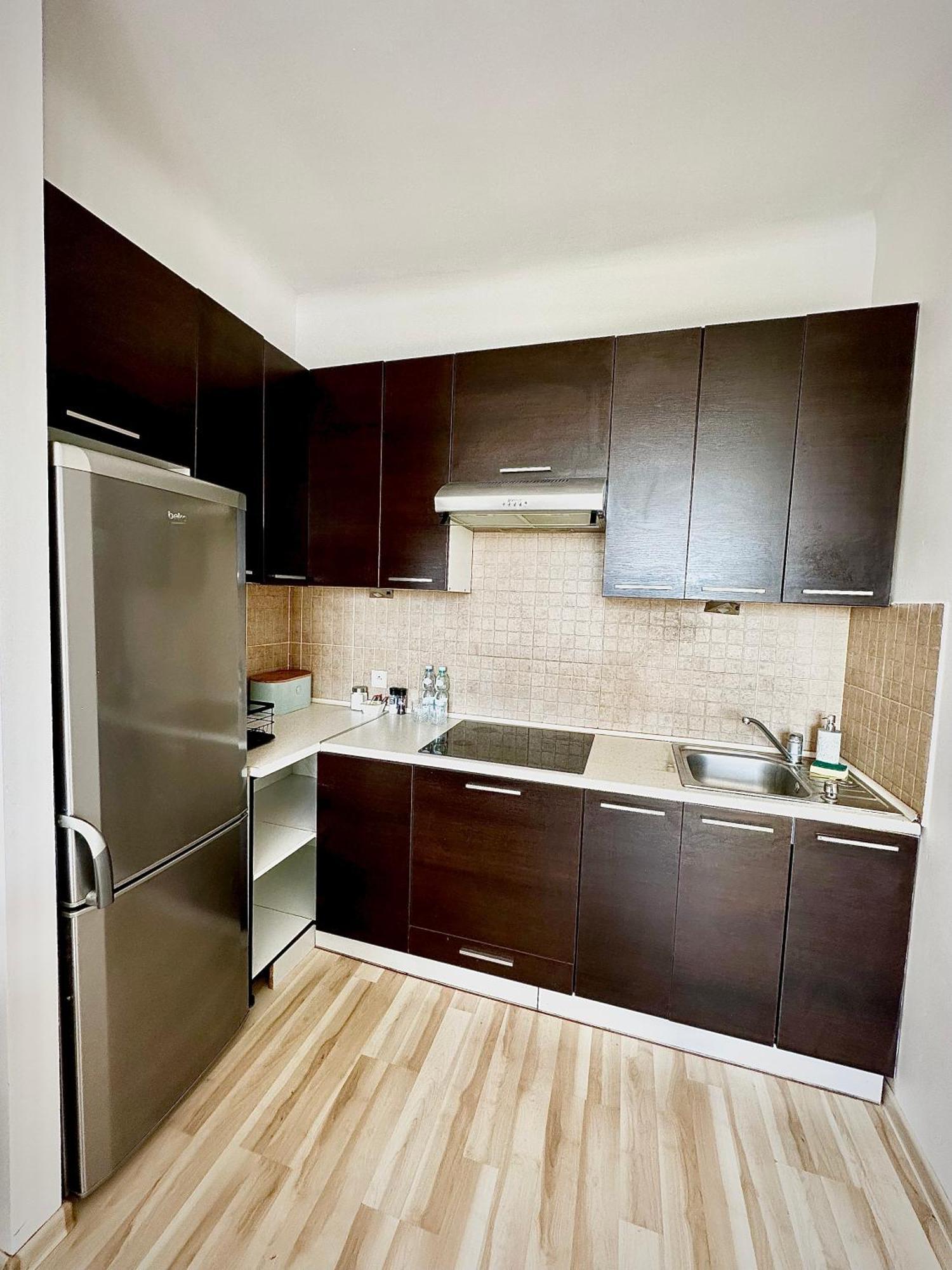 Apartament Blisko Centrum Apartment Warsaw Luaran gambar